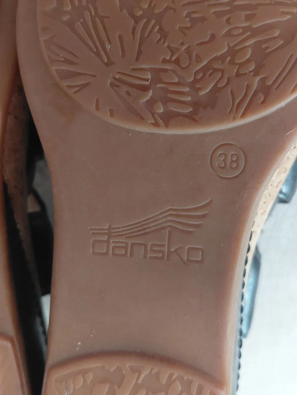 Dansko breathable strappy